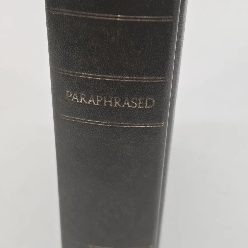 The‎ Living Bible Paraphrased Tyndale Hardcover